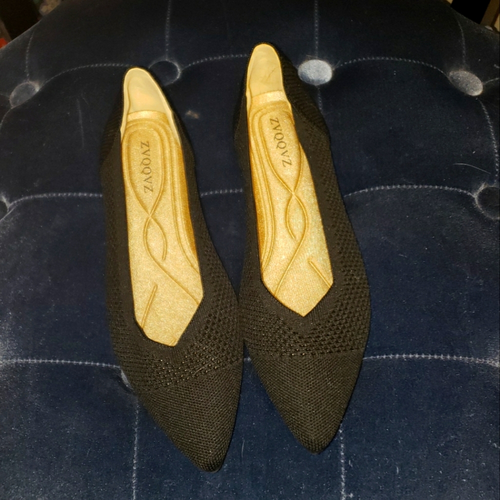 Euro 42 black flats new